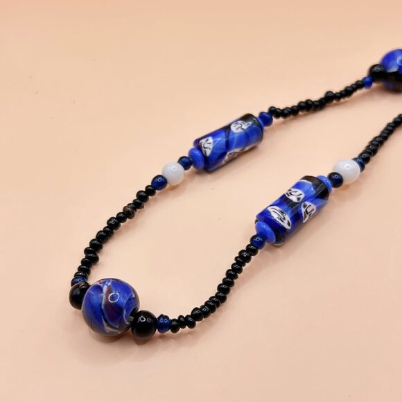 Vintage Millefiori Glass Bead Necklace – Figural Faces, Possibly Murano or India - Picture 4 of 9